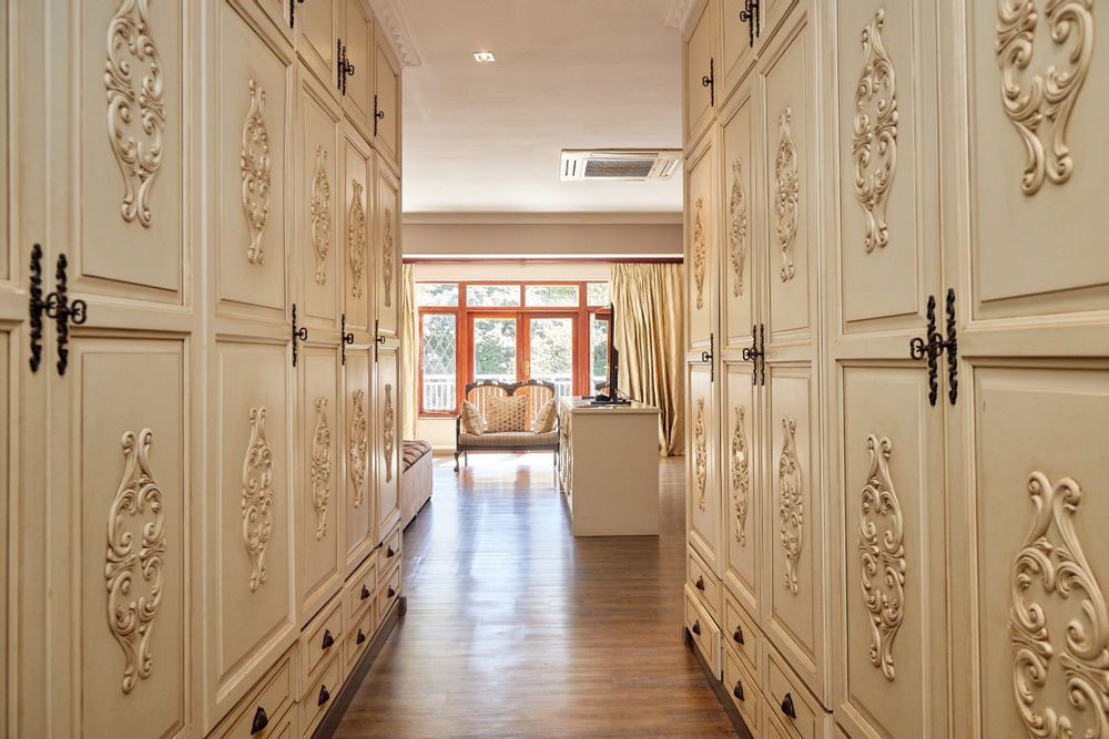 Walk in Closet
