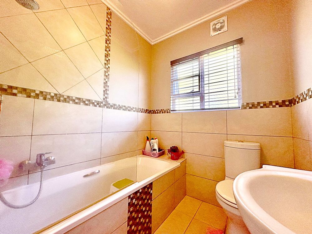 Family Guest Bathroom