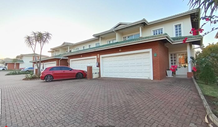 For Sale: Apartment in Edgemount Estate with pool, patio, and double garage.