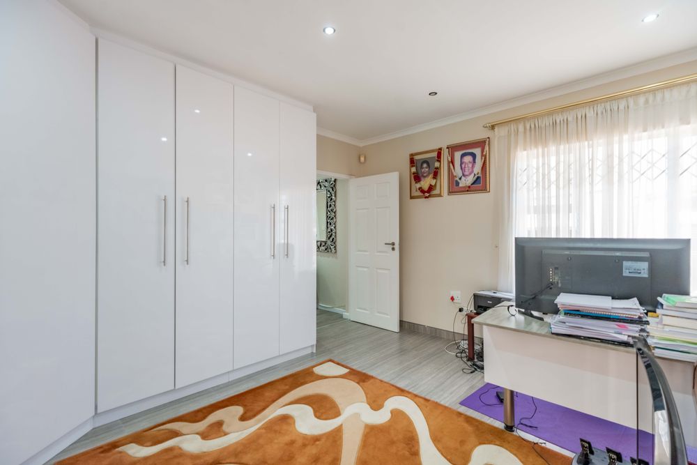 Study off main bedroom - lots of cupboard space