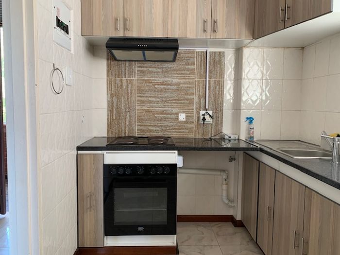 2-Bedroom Apartment To Rent in Pinetown Central with parking and enclosed balcony.