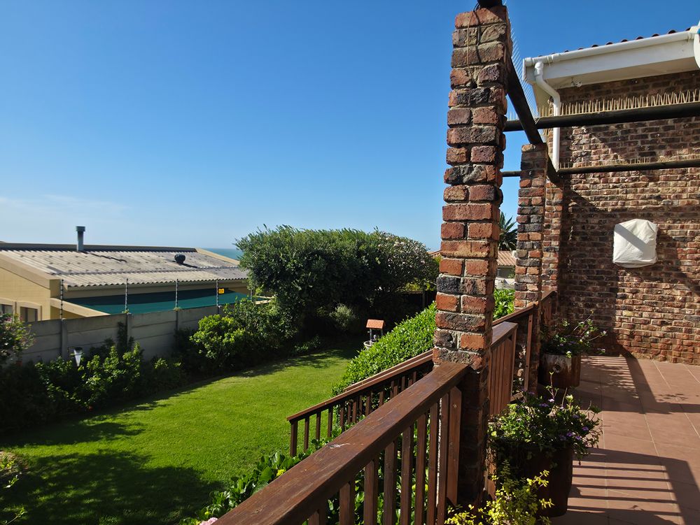 Veranda to back garden