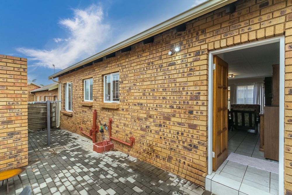 Courtyard, back of garage