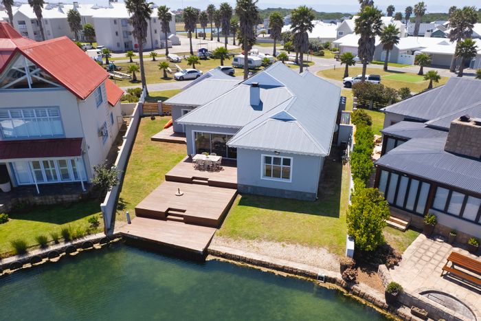 For Sale: House in Marina Martinique with private jetty, solar power, and security.