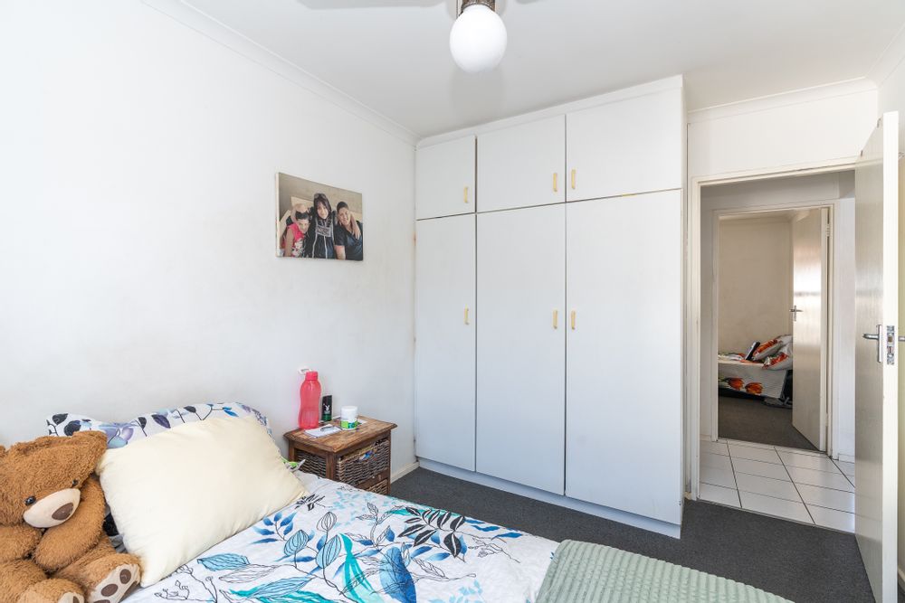 Bedroom 1 to bedroom 2