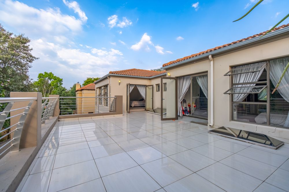 Sizeable Balcony for the 3 family Bedrooms