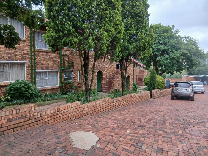 2-Bedroom Apartment For Sale in Buccleuch with secure living and convenient amenities.