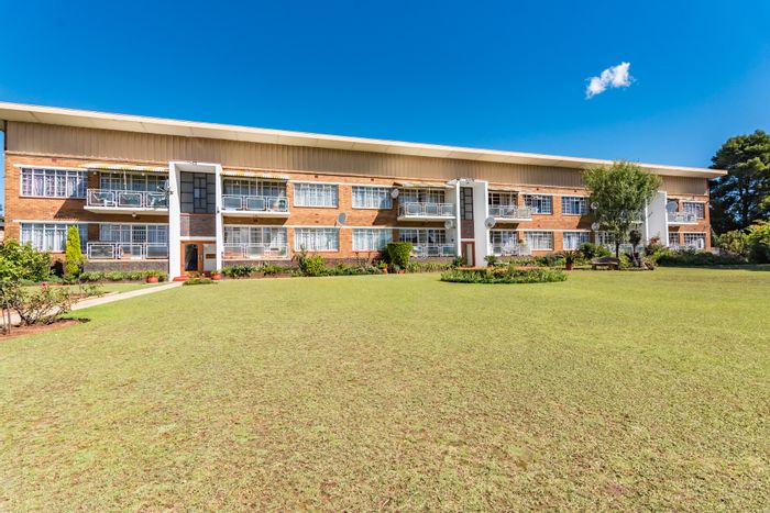 2-Bedroom Apartment To Rent in Monument with private patio and secure parking.