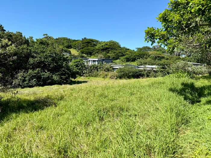Vacant Land Residential in Simbithi Eco Estate For Sale - 1872 m², private plot.