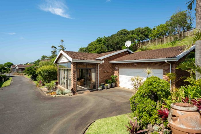 For Sale: Freeland Park Townhouse with 3 bedrooms, pool, gym, and secure living.