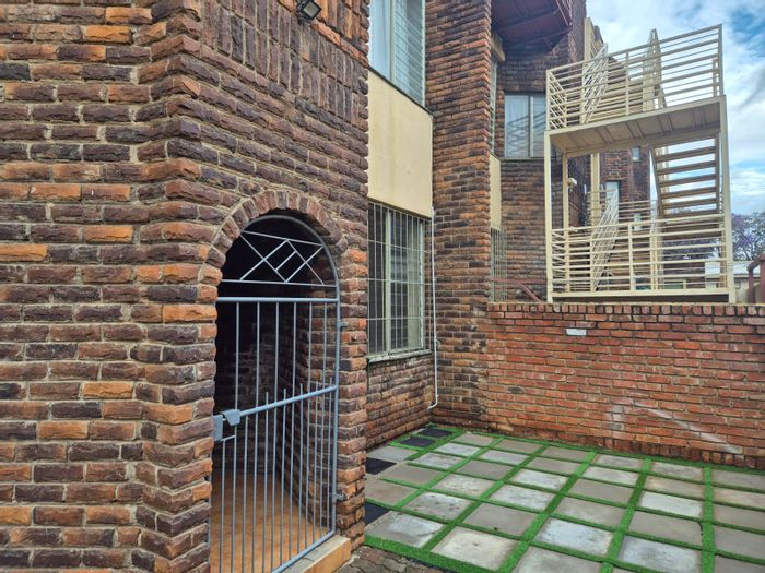 For Sale: Spacious townhouse in Polokwane Central with rooftop braai and private yard.