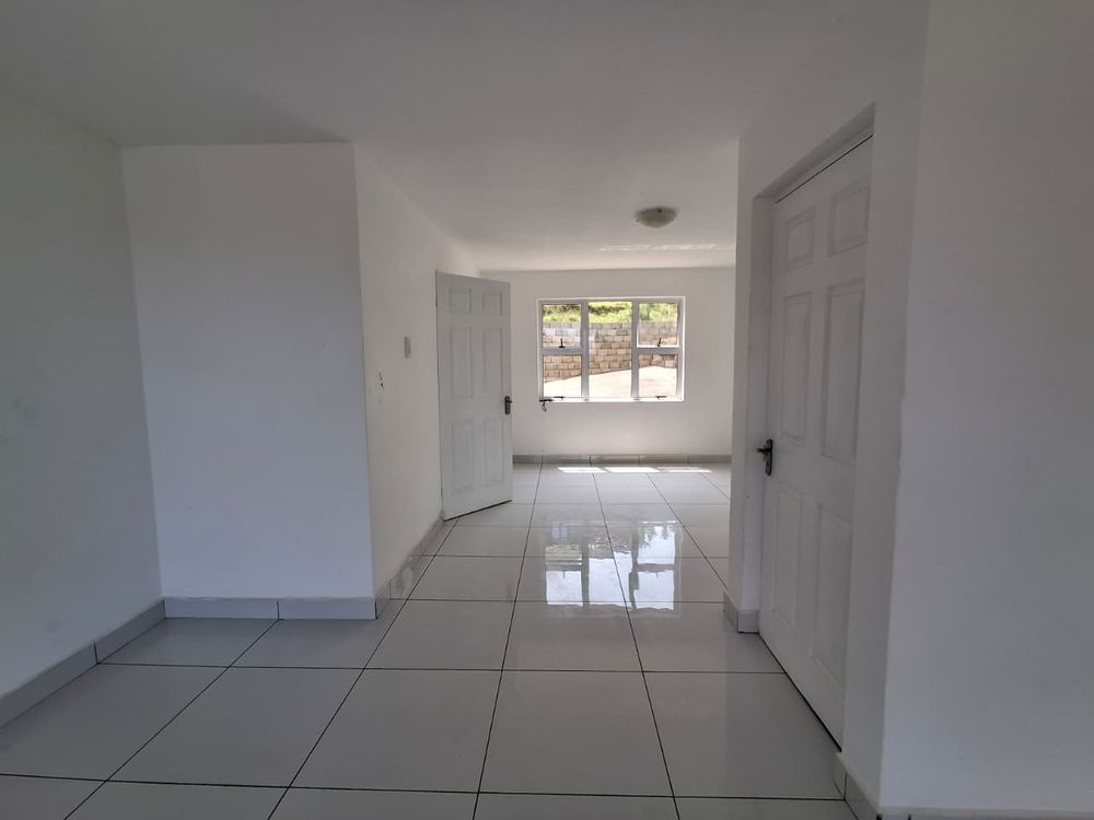 Open plan lower-level entertainment/dining area 2