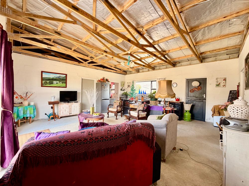 Open Plan Lounge Kitchen