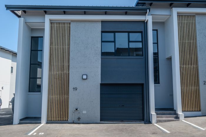 For Sale: 2 Bed Apartment in Westbrook, near parks, schools, and amenities.