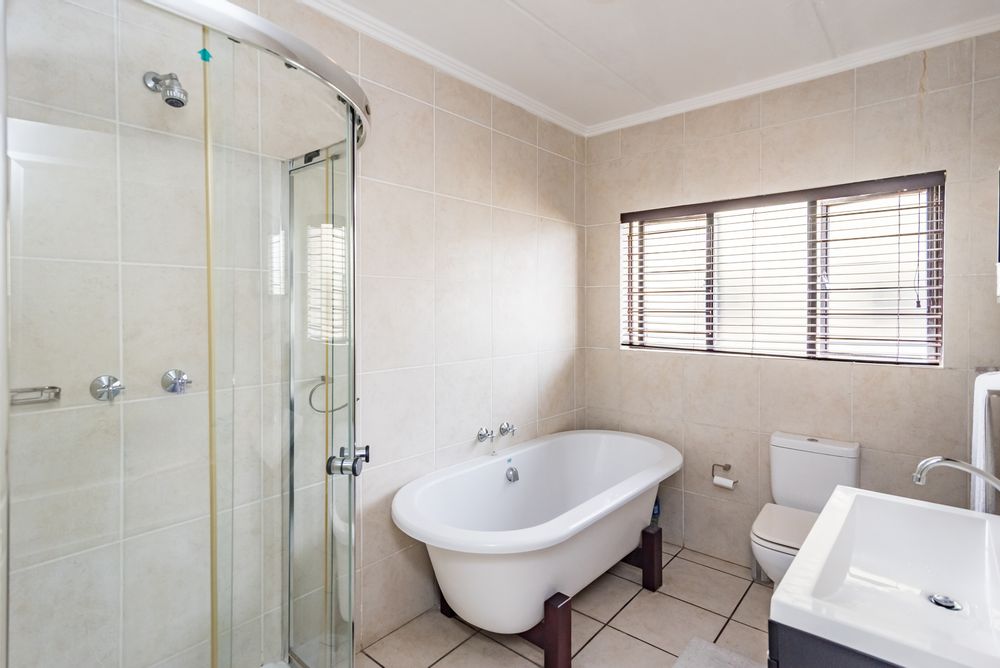 3rd Full bathroom 1st floor