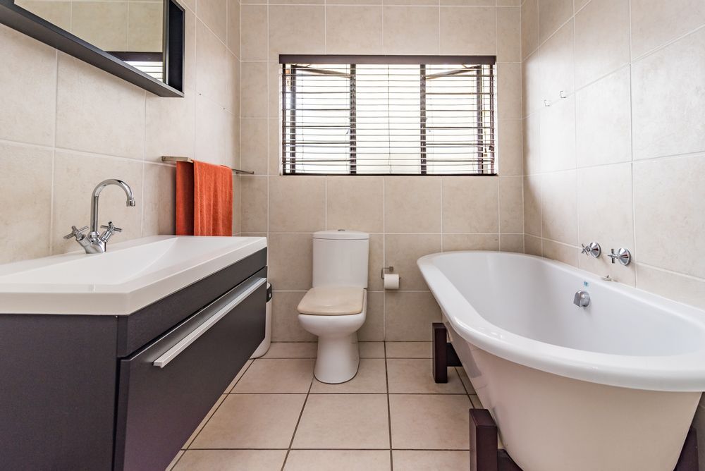 2nd bedroom full en-suite