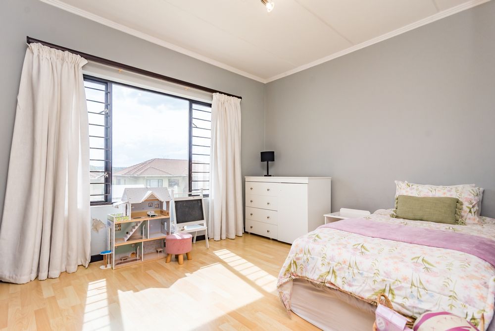 2 nd Bedroom 1st floor