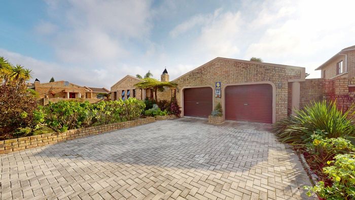 Sherwood House For Sale: Double garage, open-plan living, built-in braai, backyard access.