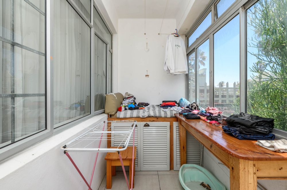 Enclosed Patio with sea view