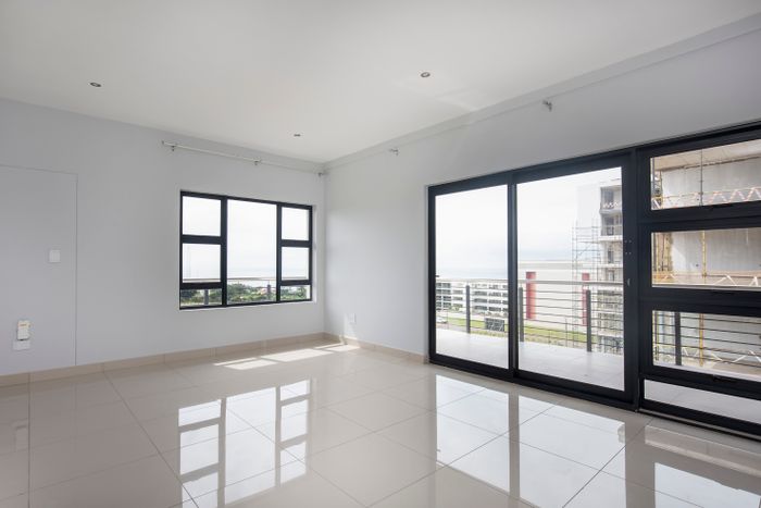 For Sale: 3-Bedroom Apartment in Umhlanga Ridge with Gym, Pool, and Sea Views.
