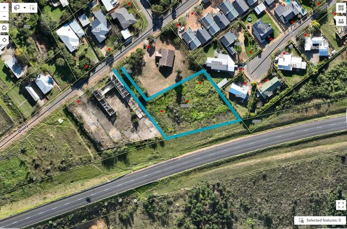 Vacant Land Residential For Sale in Swellendam Central, 2979 m² with mountain views.