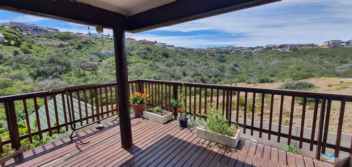 For Sale: House in Dana Bay with garden flat, double garage, and spacious yard.