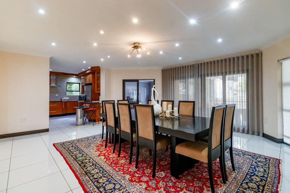 Expansive Dining Area leading onto Patio