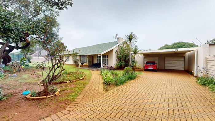Witfield House For Sale: 4 Bedrooms, 2 Bathrooms, Double Garages, Spacious Yard.