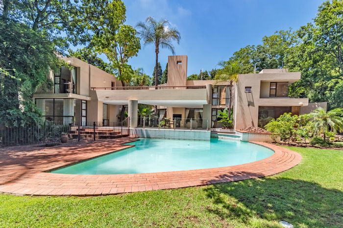 For Sale: Spacious Bryanston house with pool, tennis court, and guest suite.