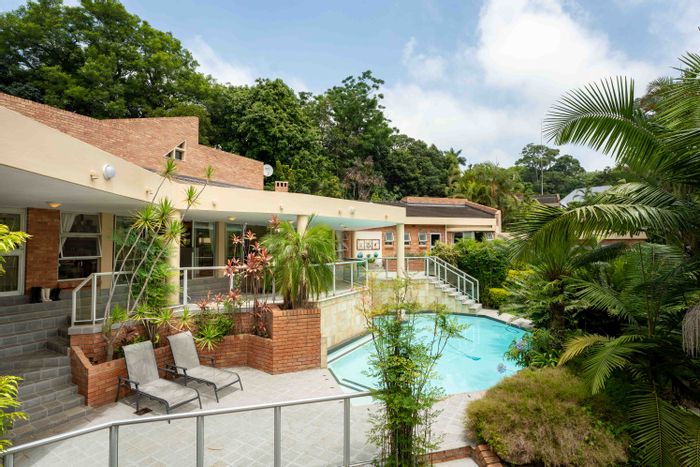 Kloof Central House For Sale: Tennis court, pools, gym, and private cottage.