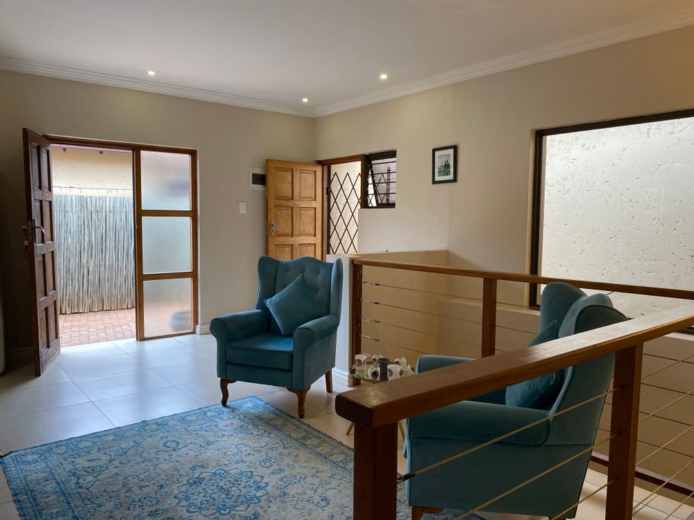 Front door to entrance and private niche