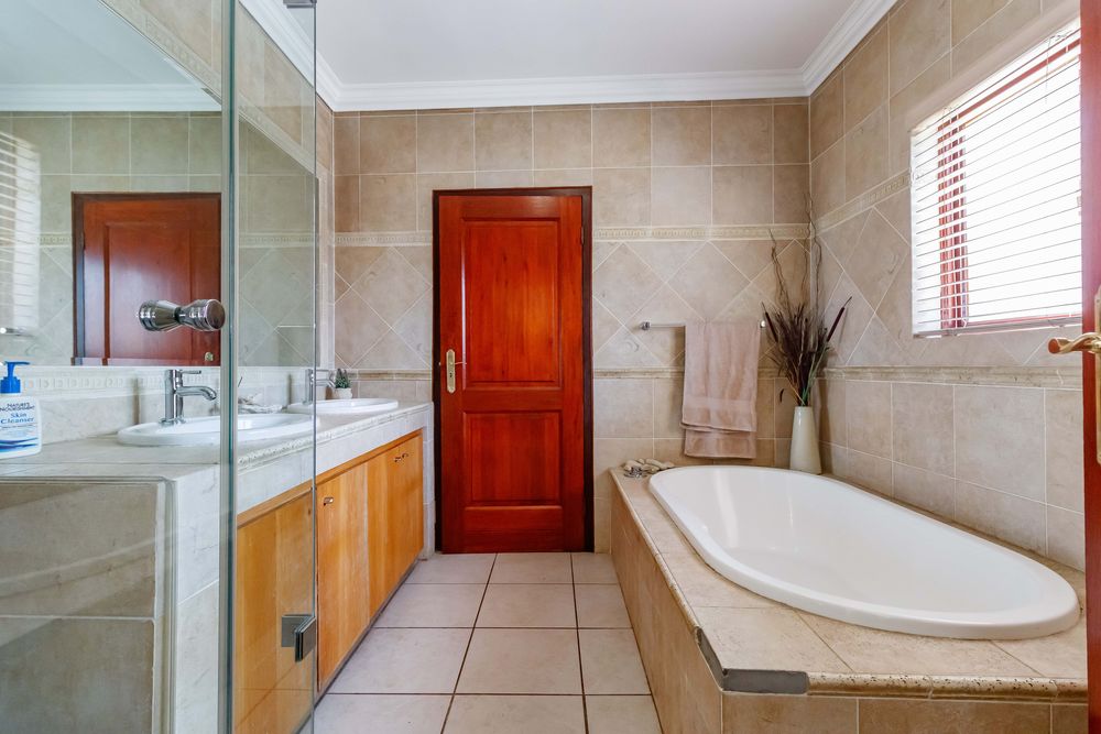 Shared Bathroom for Bedroom Three and Four