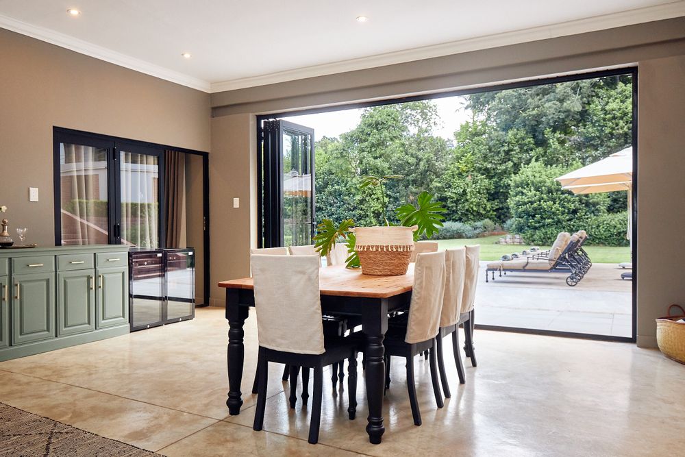 Take the entertaining outdoors by opening the stacking doors