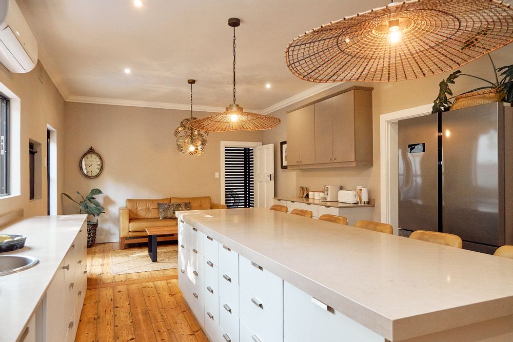 Entertainers and home-makers delight