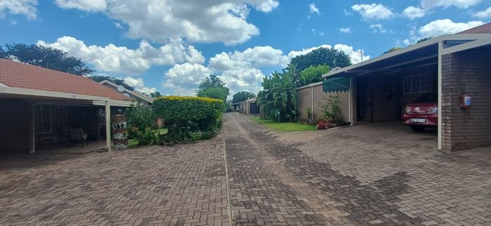 For Sale: 2-Bedroom Retirement Village in Bela Bela Central with 24/7 security.