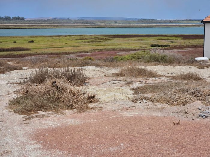 Port Owen: For Sale - 996m² Vacant Land Residential with river views.