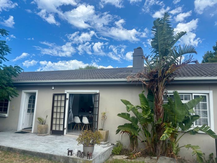 For Sale: Spacious Sandbaai house with pool, studio, and close beach access.