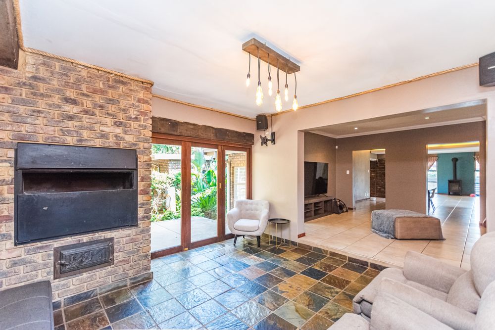 Entertainment / Braai Room