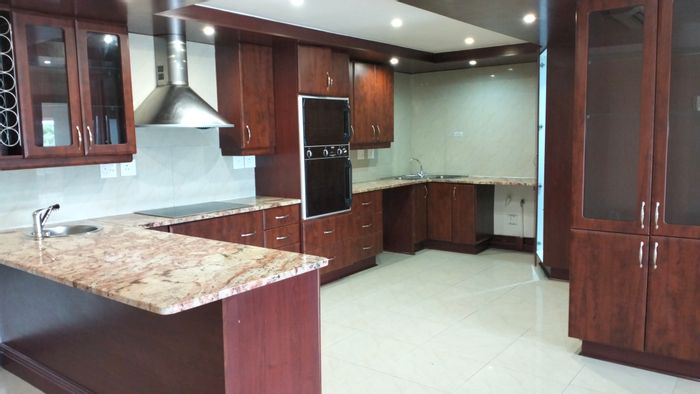 3-Bedroom Apartment in Marina Martinique To Rent with Ocean Views and En-Suites.