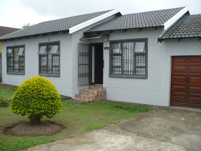 Haven Hills House For Sale: 3 Bedrooms, garden, drive-through garage, flatlet potential.