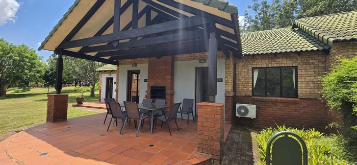 For Sale: Townhouse in Greenway Woods with 3 beds, private braai area, and parking.