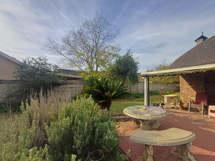 House for Sale in Wesselsbron Central: 3 Bedrooms, 2 Bathrooms, Inverter, Borehole.