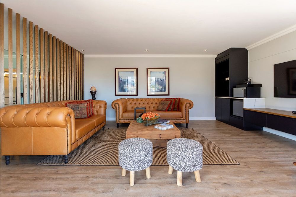 Coffee bar / Chill area on the walk in level