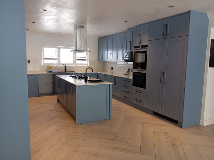 5-bedroom house in Alan Manor with pool, studio, and entertainment room to rent.