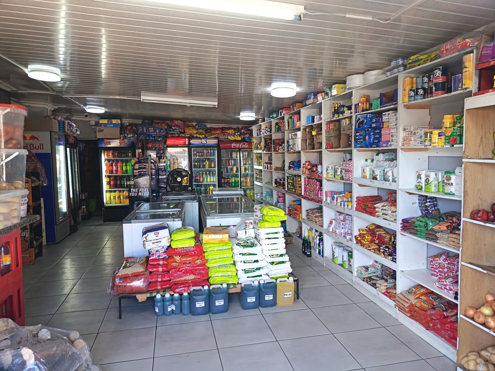 Shop generating R10 000pm