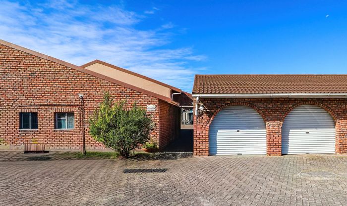 South End Townhouse For Sale: 3 beds, gated complex, double garage, enclosed garden.