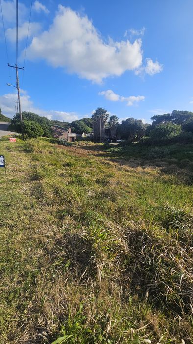Vacant Land Residential For Sale in Paradise Beach: Prime corner stand, steps to beach.