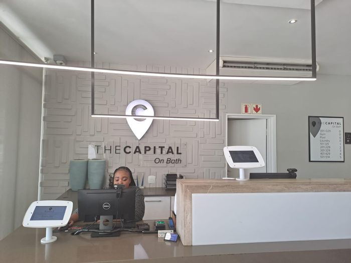 Rosebank Apartment To Rent: 1 Bed, Gym, Pool, Café, Secure Living.