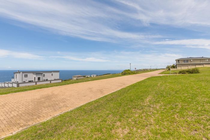 Vacant Land Residential in Le Grand For Sale: Ocean views, mountain vistas, investment opportunity.