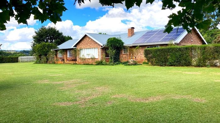For Sale: House in Underberg Central with off-grid living, spacious garden, and solar power.